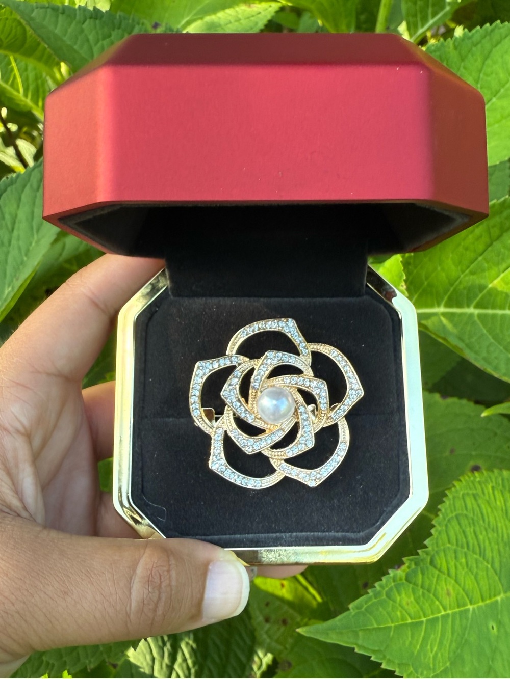 Elegant rose brooch